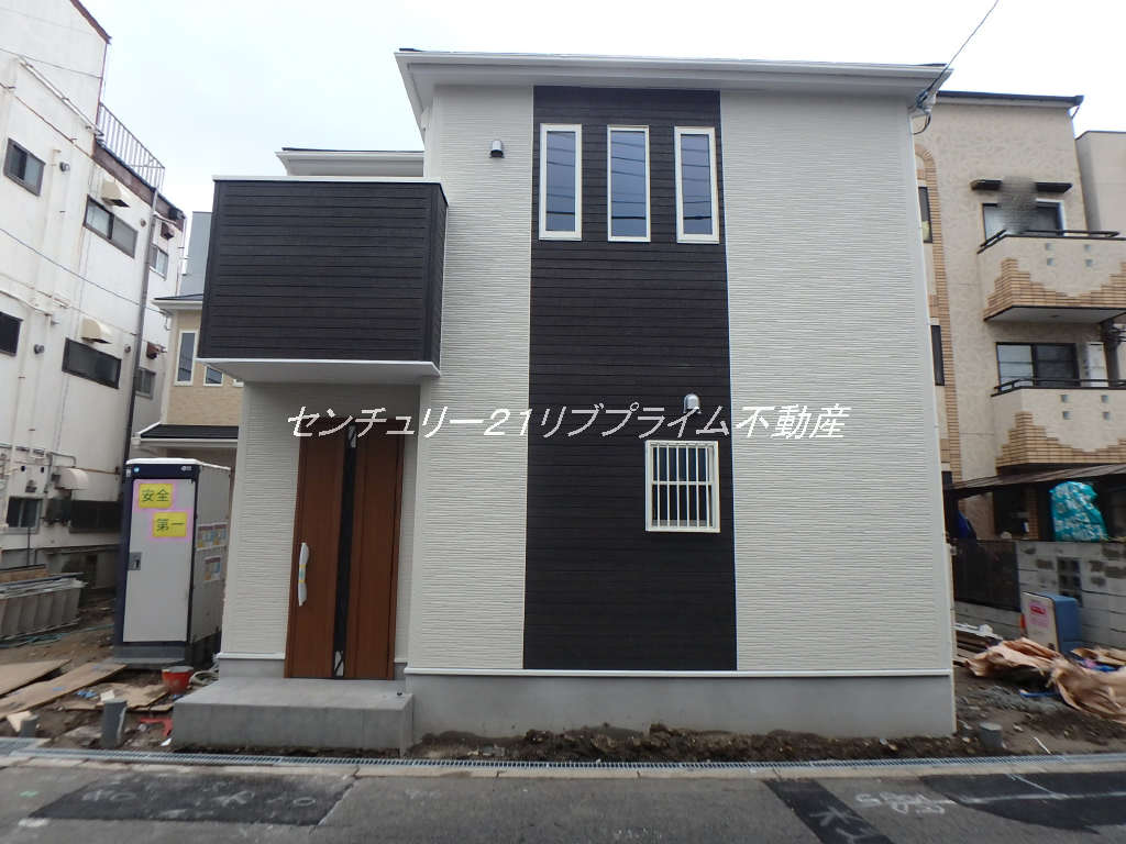 南巽駅 徒歩19分 構造:木造土地面積:77.67平米 ( 23.49坪 ) 建物面積:79.78平米 ( 24.13坪 )